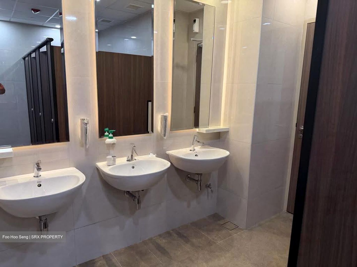 Haw Par Centre (D9), Office #636301781